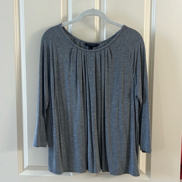 Banana Republic top - Picture 1 of 4